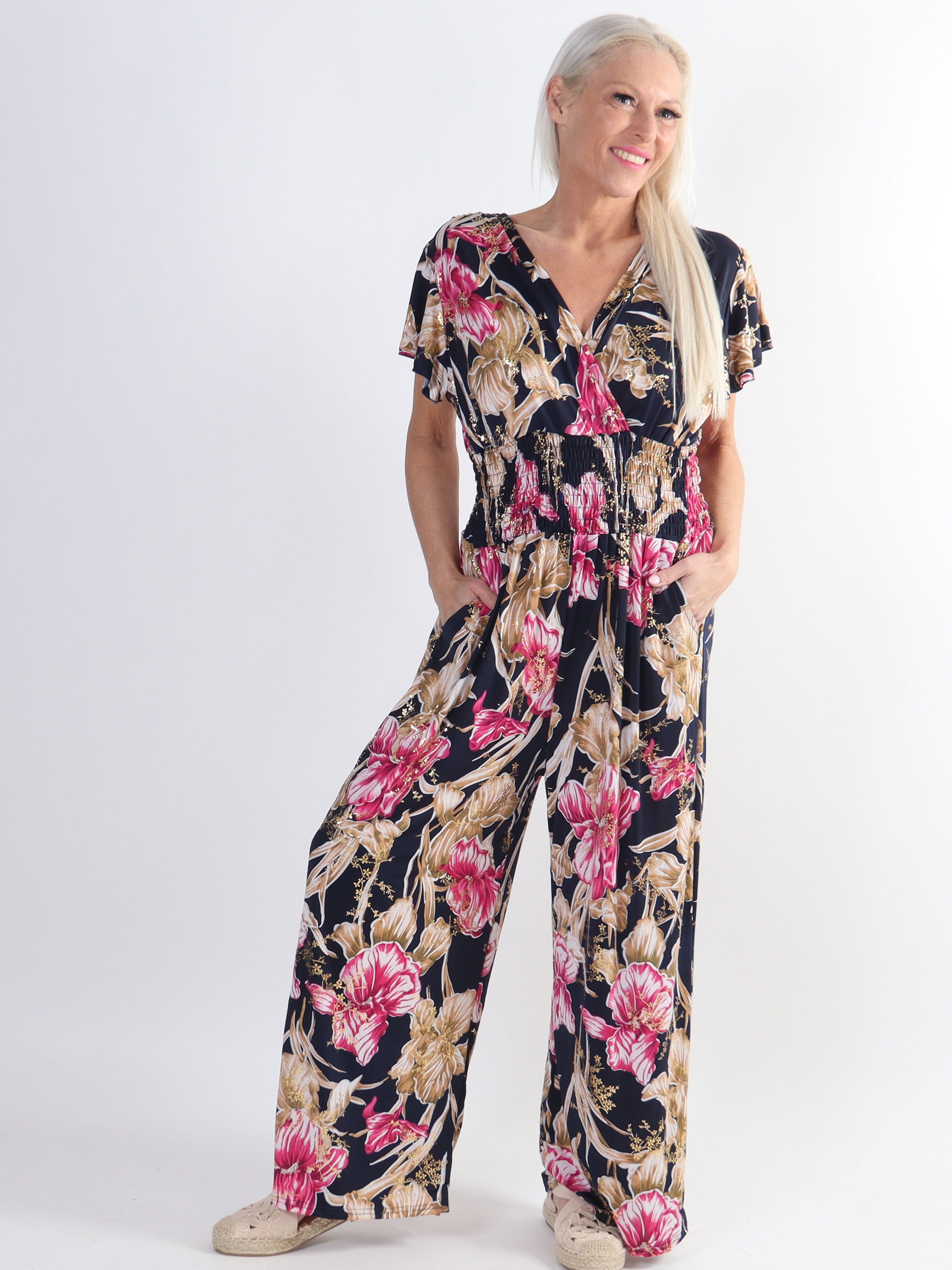 Pams Spring Jumpsuit O/B - Blomstret plus size elastisk buksedragt